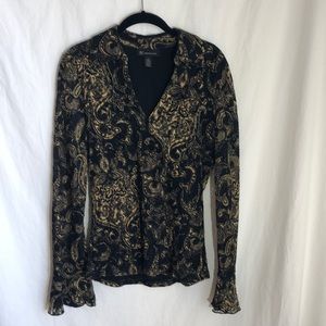 V neck button up top